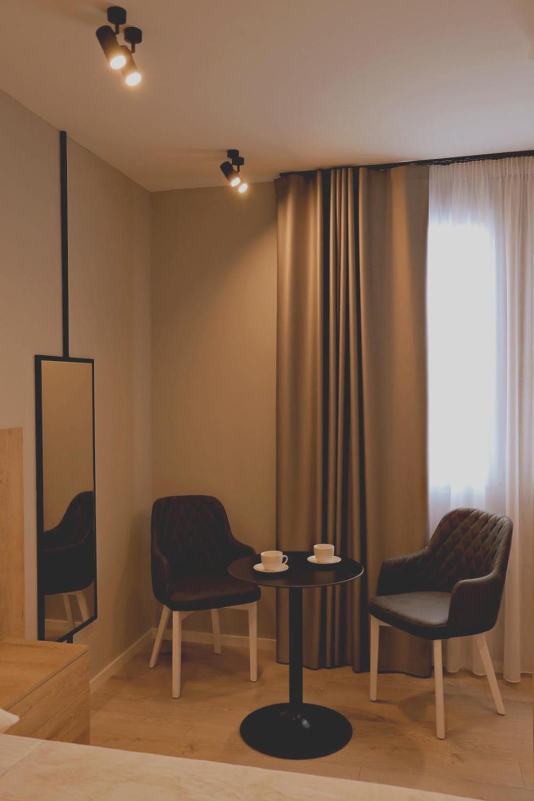 Sol Hotel Shkodër 外观 照片