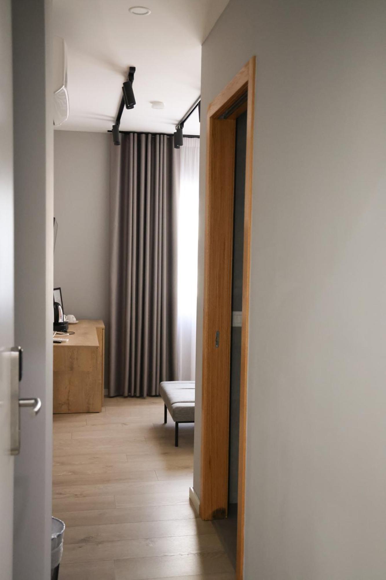 Sol Hotel Shkodër 外观 照片